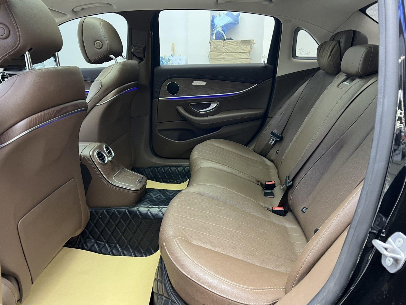 Mercedes-Benz E 300 L 2022