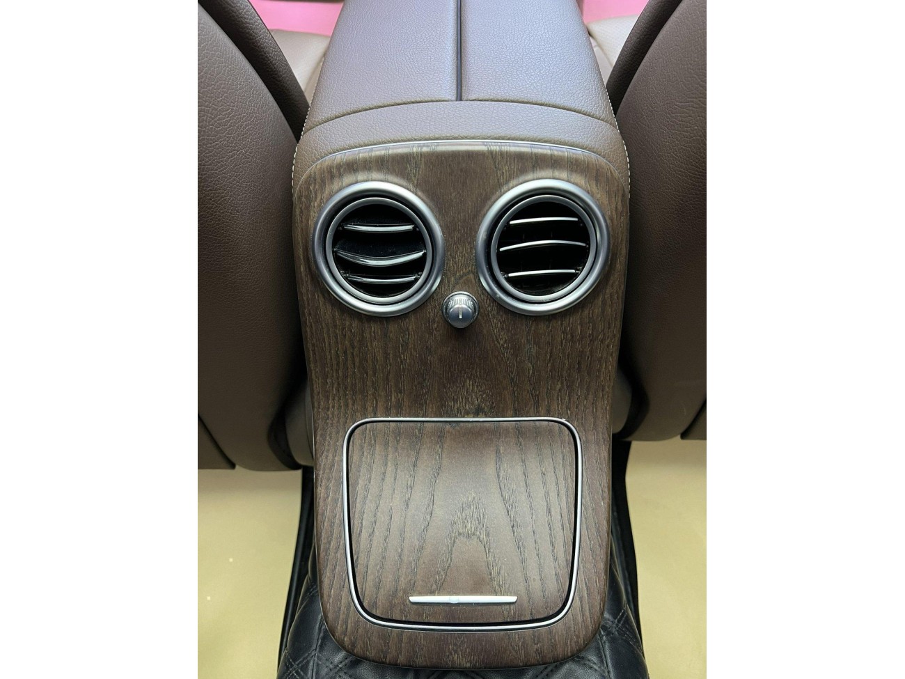 Mercedes-Benz E 300 L 2022