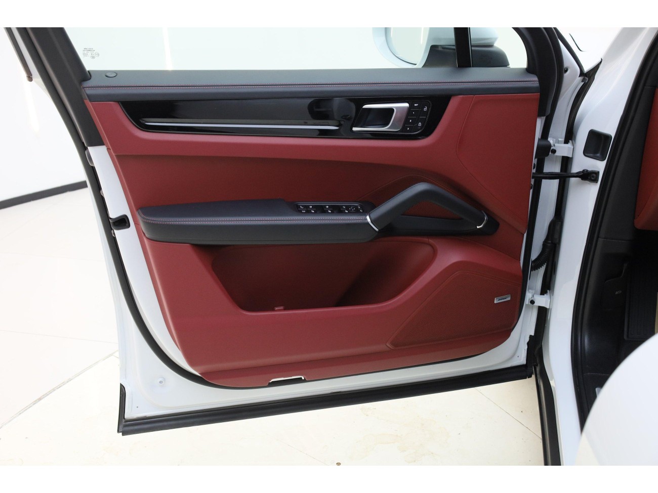 Porsche Cayenne 2023