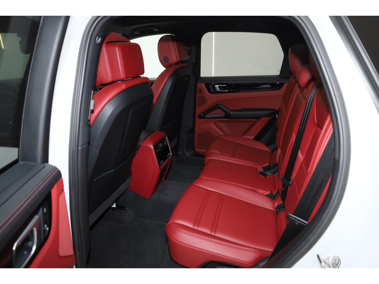 Porsche Cayenne 2023