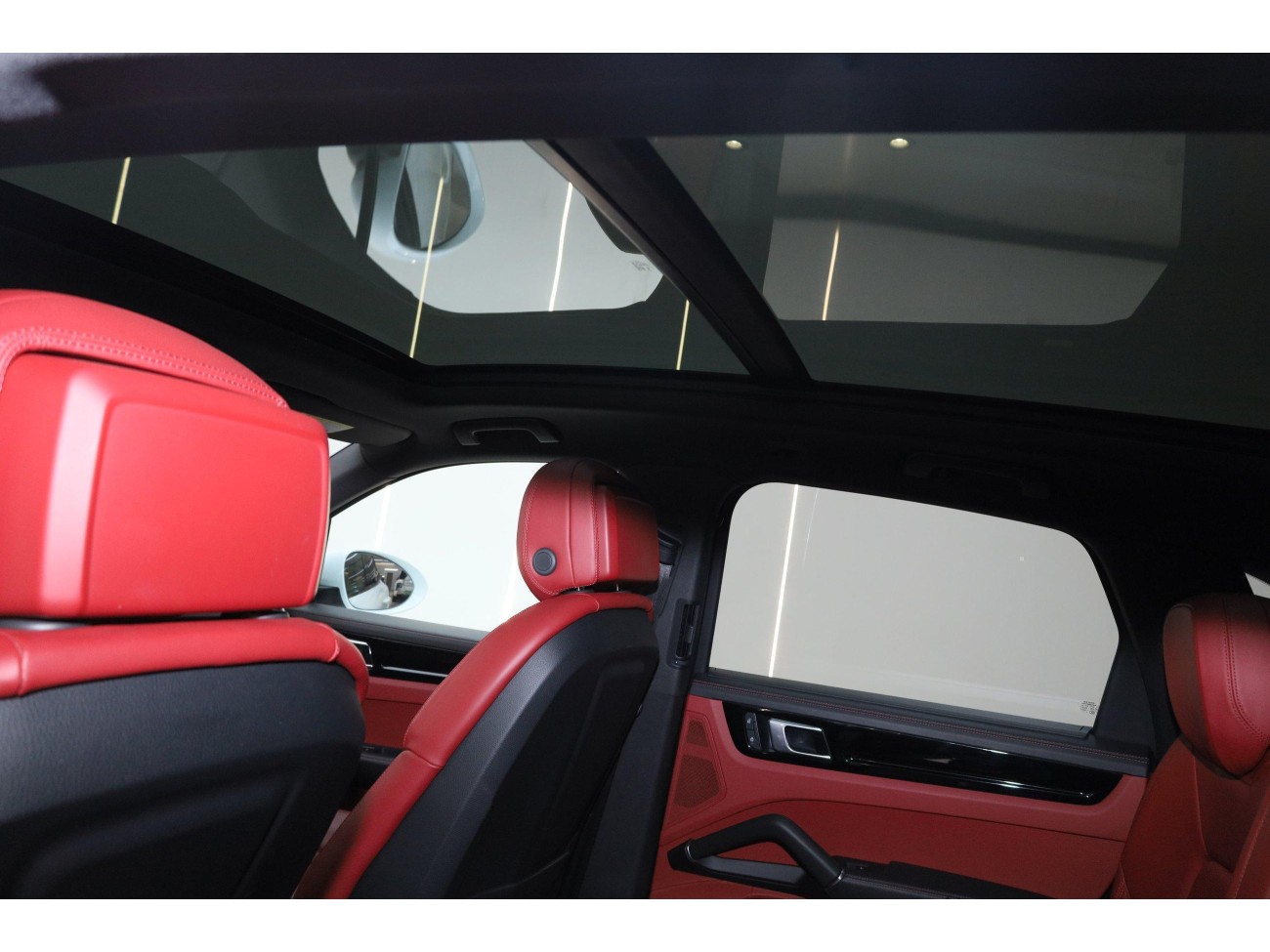 Porsche Cayenne 2023