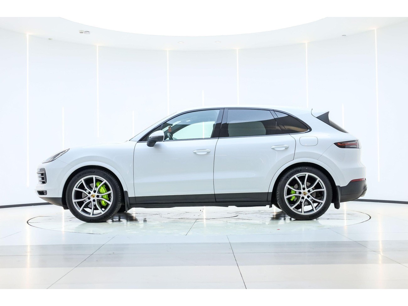 Porsche Cayenne 2023