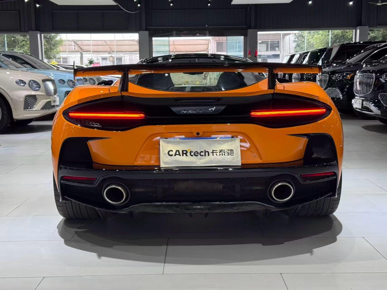 McLaren GT 2023