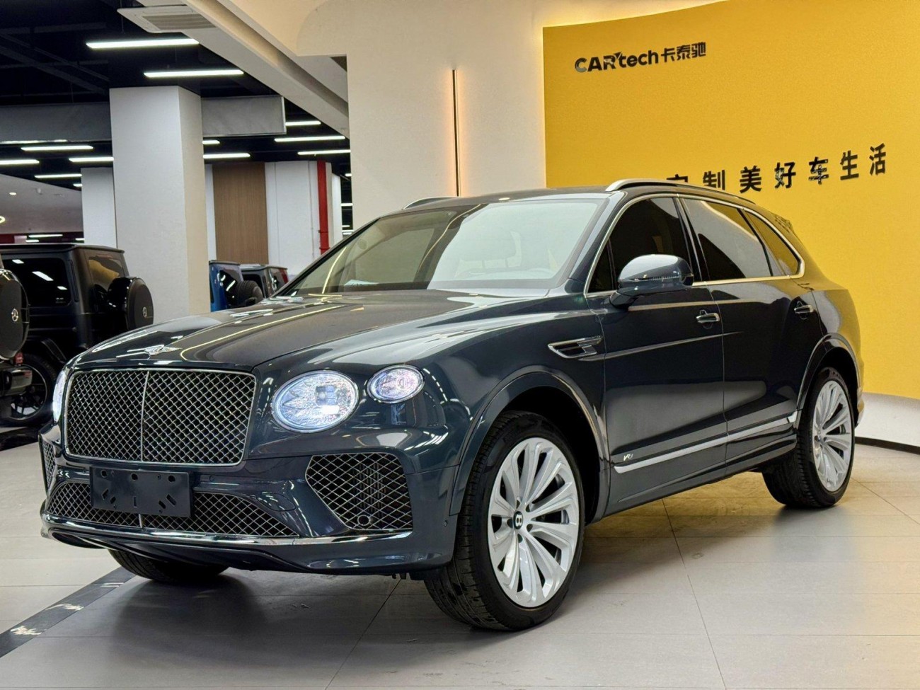 Bentley Bentayga 2021