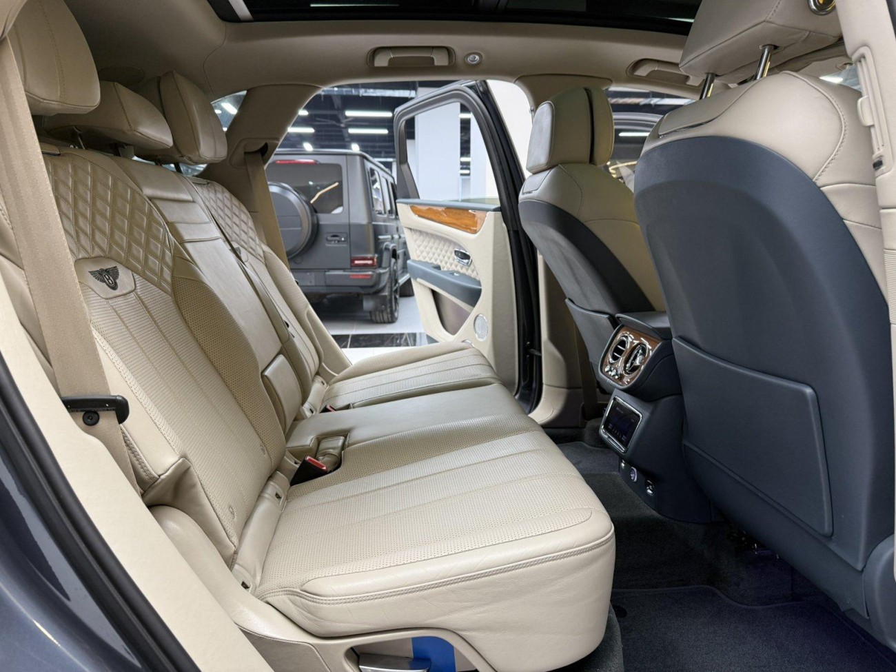 Bentley Bentayga 2021