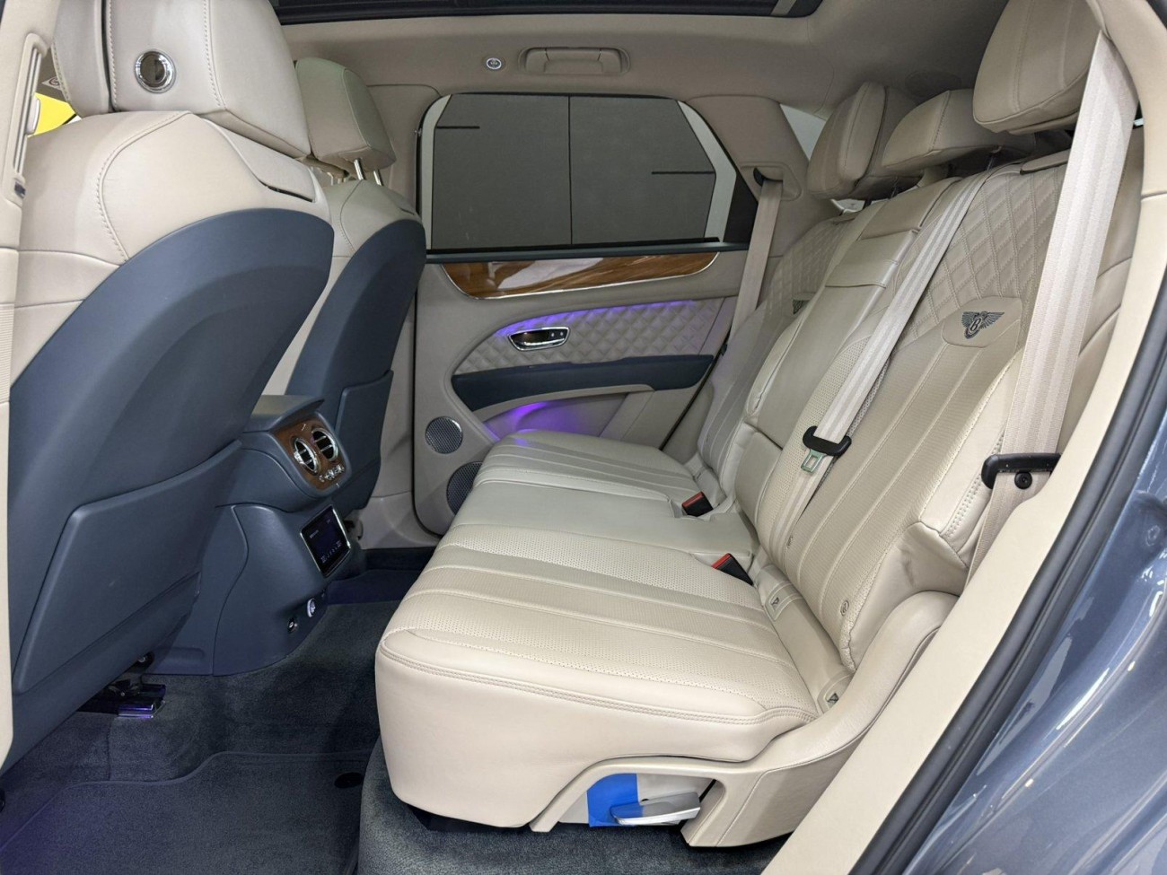 Bentley Bentayga 2021