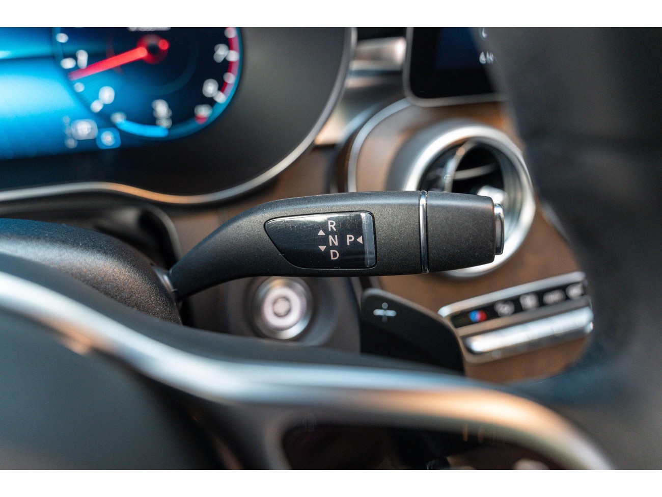 Mercedes-Benz GLC 300 L 2022