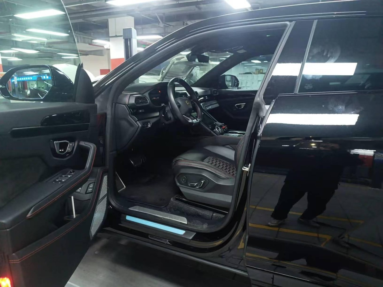 Lamborghini Urus 2023