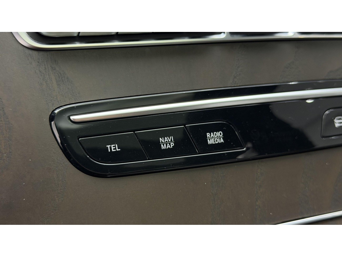 Mercedes-Benz GLC 260 L 2021