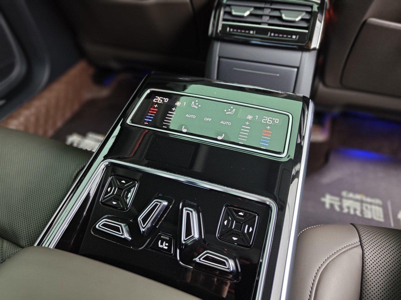 Audi A8L 50 TFSI 2021