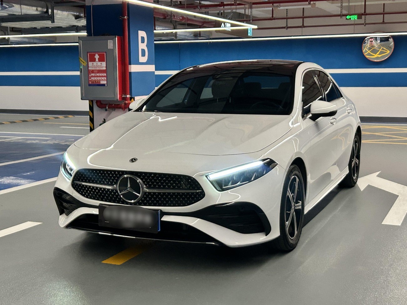 Mercedes-Benz A 200 L 2023