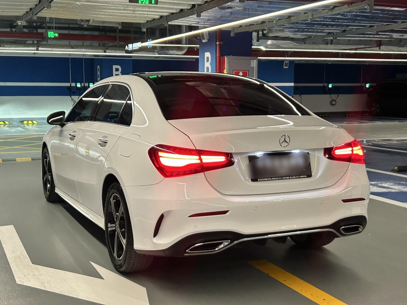 Mercedes-Benz A 200 L 2023