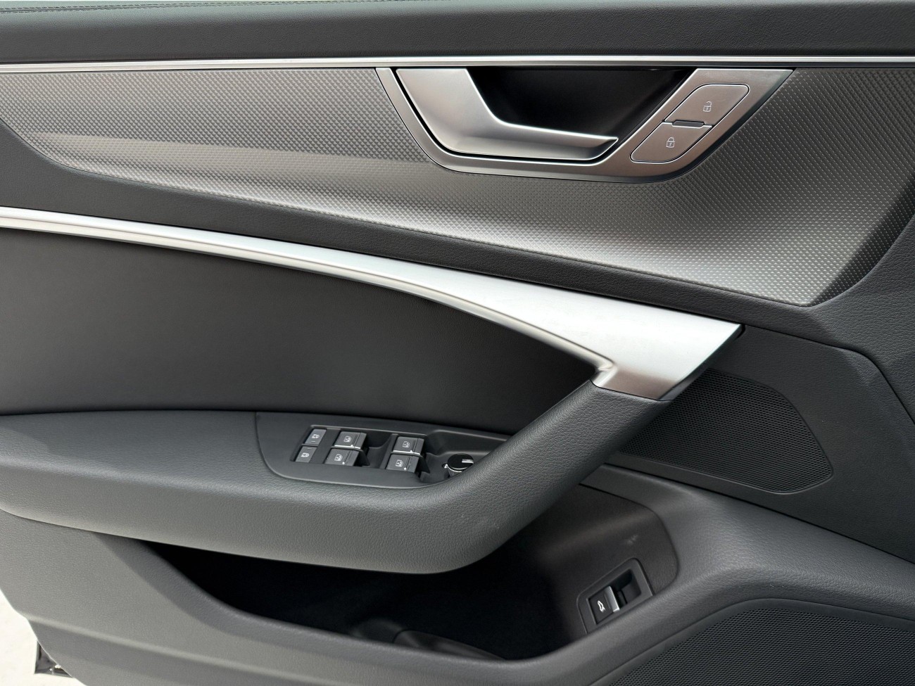 Audi A6L 45 TFSI 2025