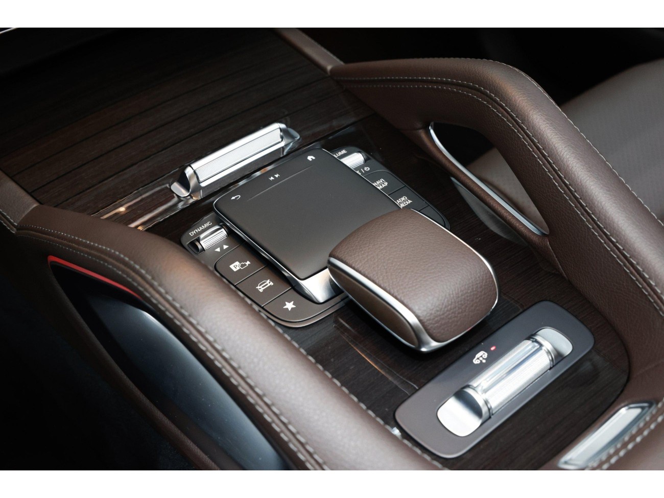 Mercedes-Benz GLS 450 4MATIC 2022