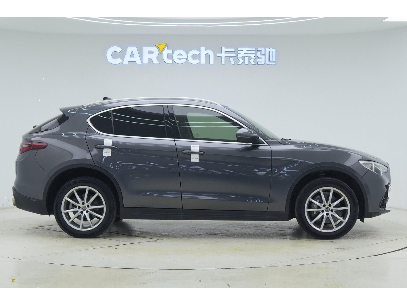 Alfa Romeo Stelvio 2019