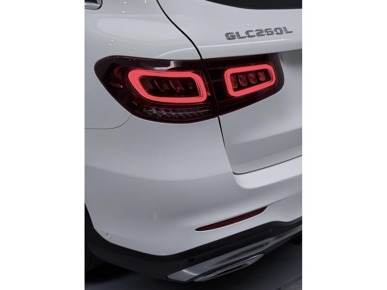 Mercedes-Benz GLC 260 L 2021