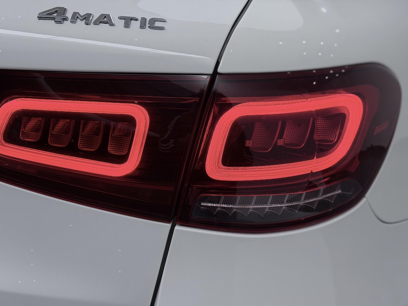 Mercedes-Benz GLC 260 L 2021