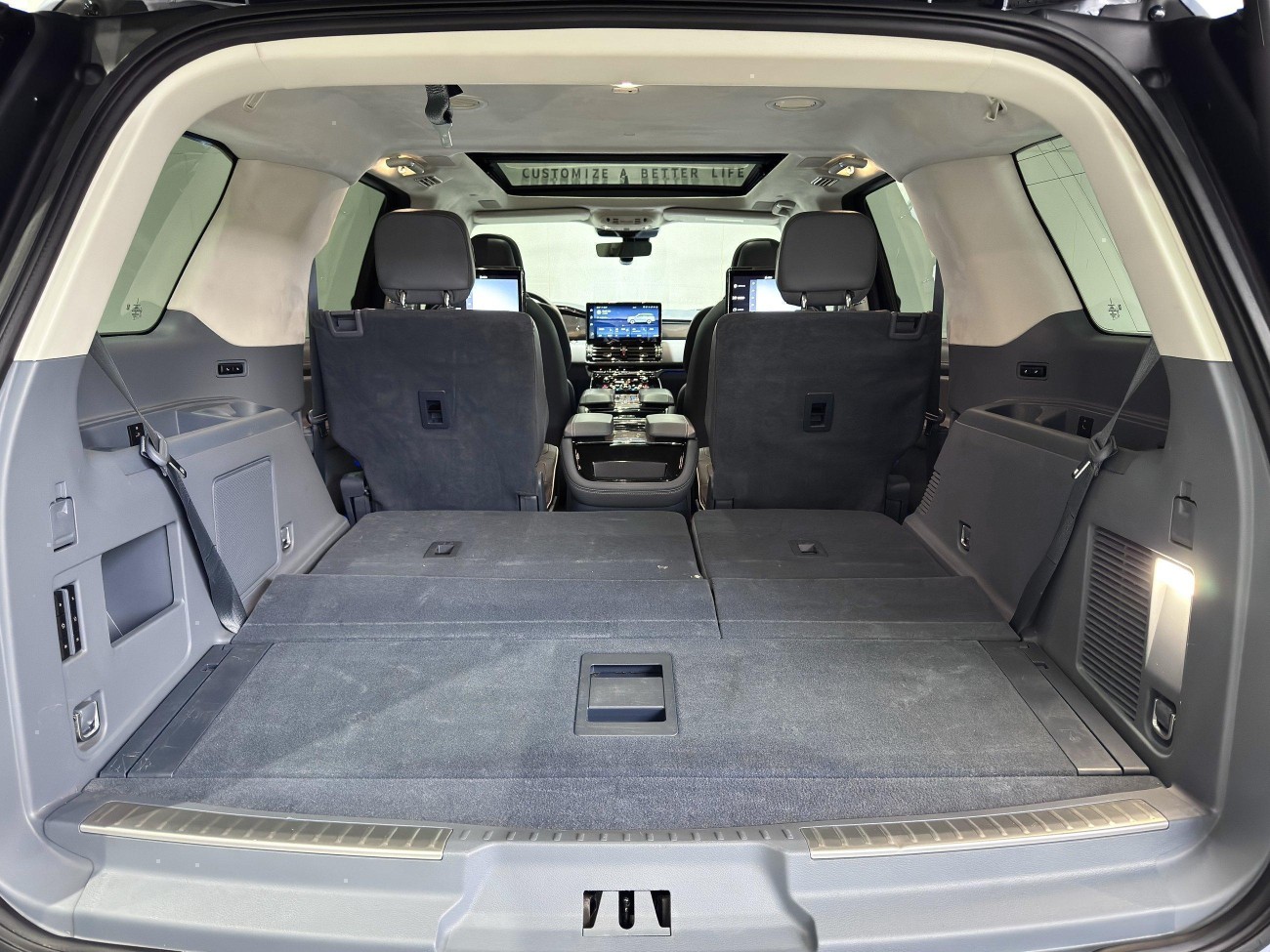 Lincoln Navigator 2023