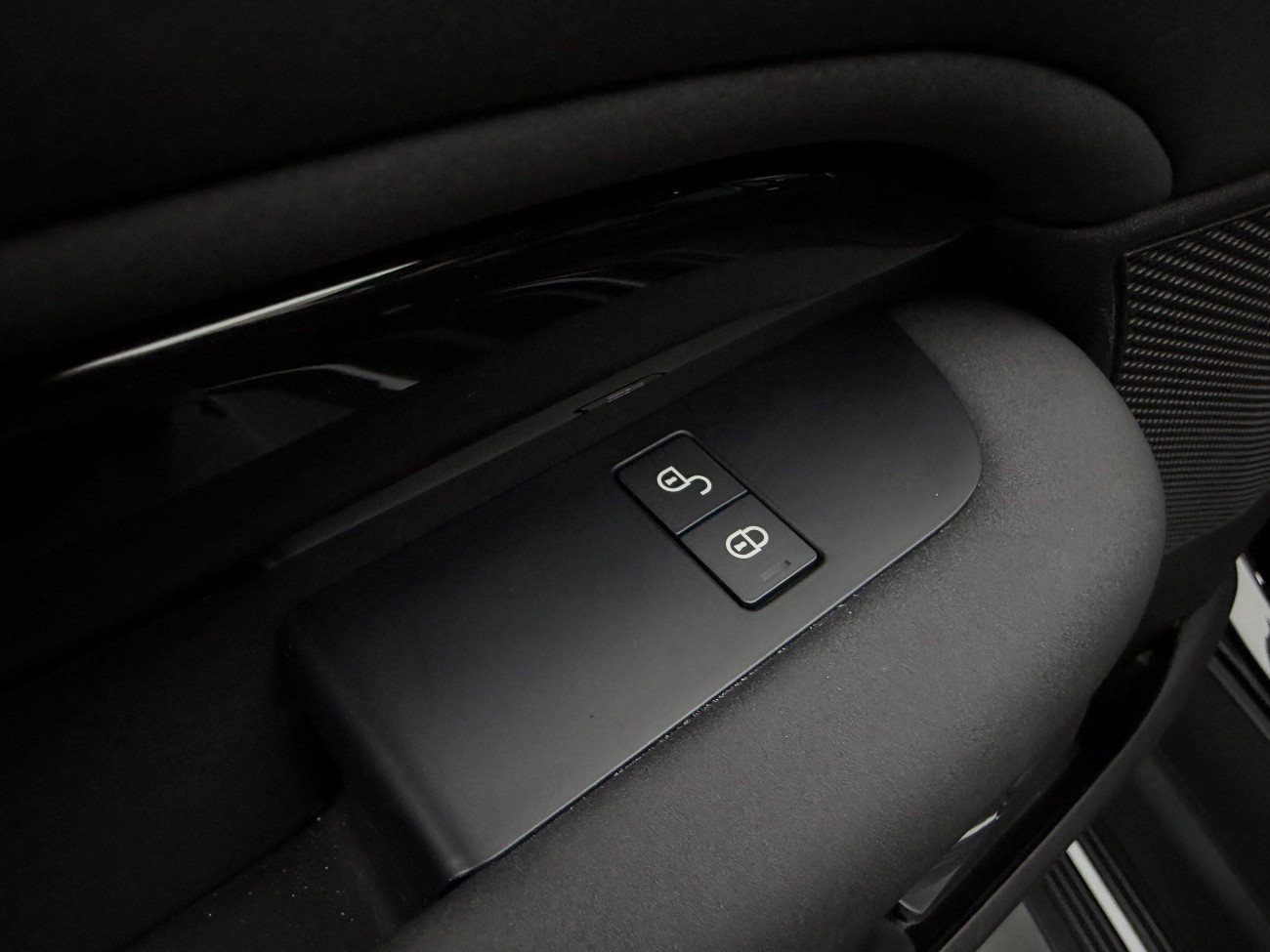 Land Rover Discovery 2019