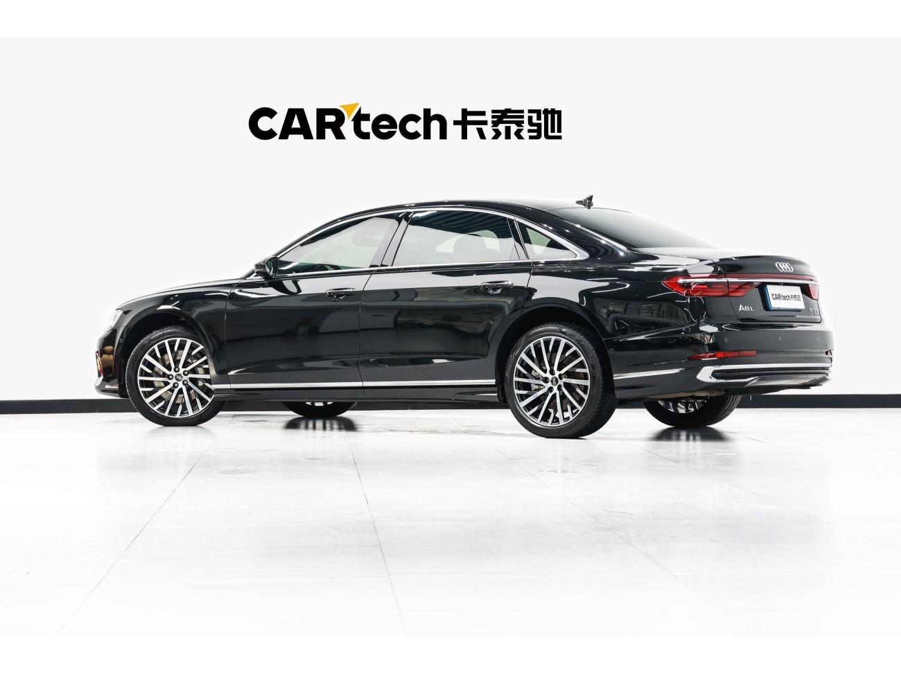 Audi A8L 55 TFSI 2025