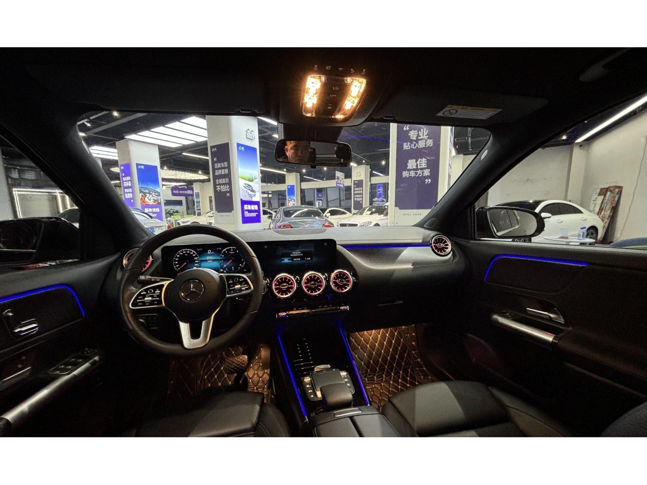 Mercedes-Benz GLA 200 2022