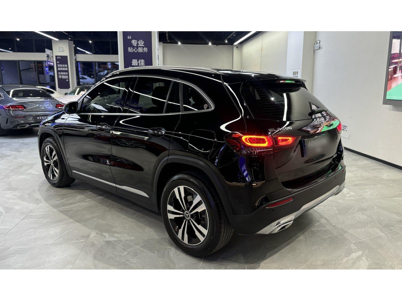 Mercedes-Benz GLA 200 2022