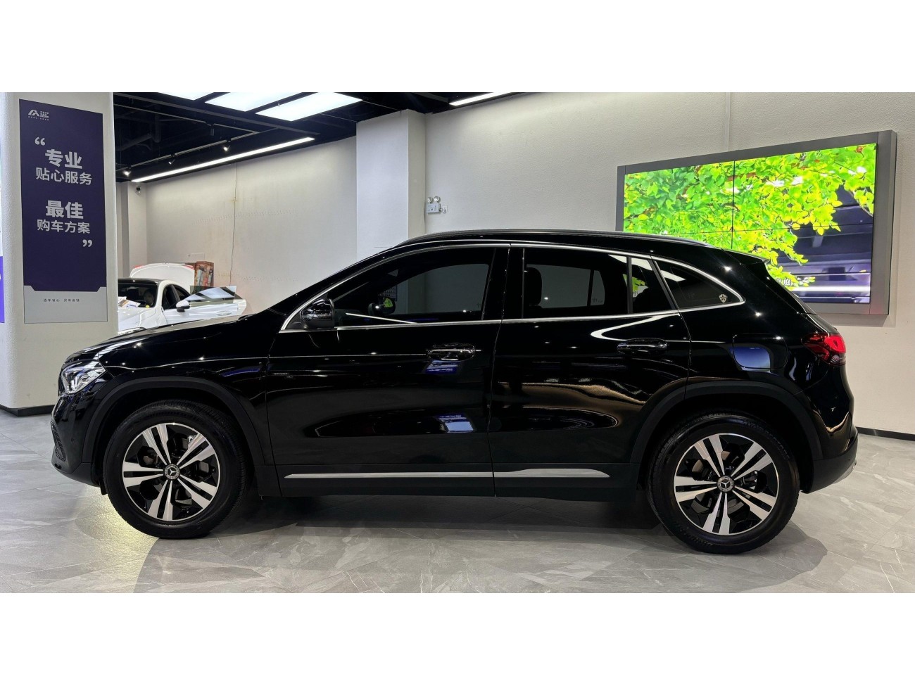 Mercedes-Benz GLA 200 2022