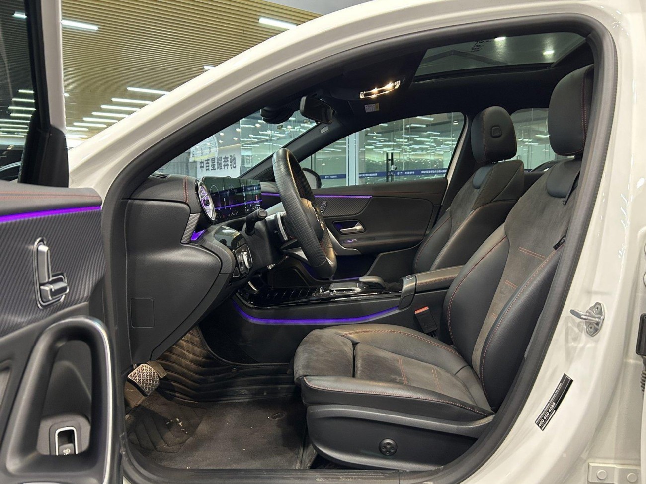 Mercedes-Benz A 200 L 2023