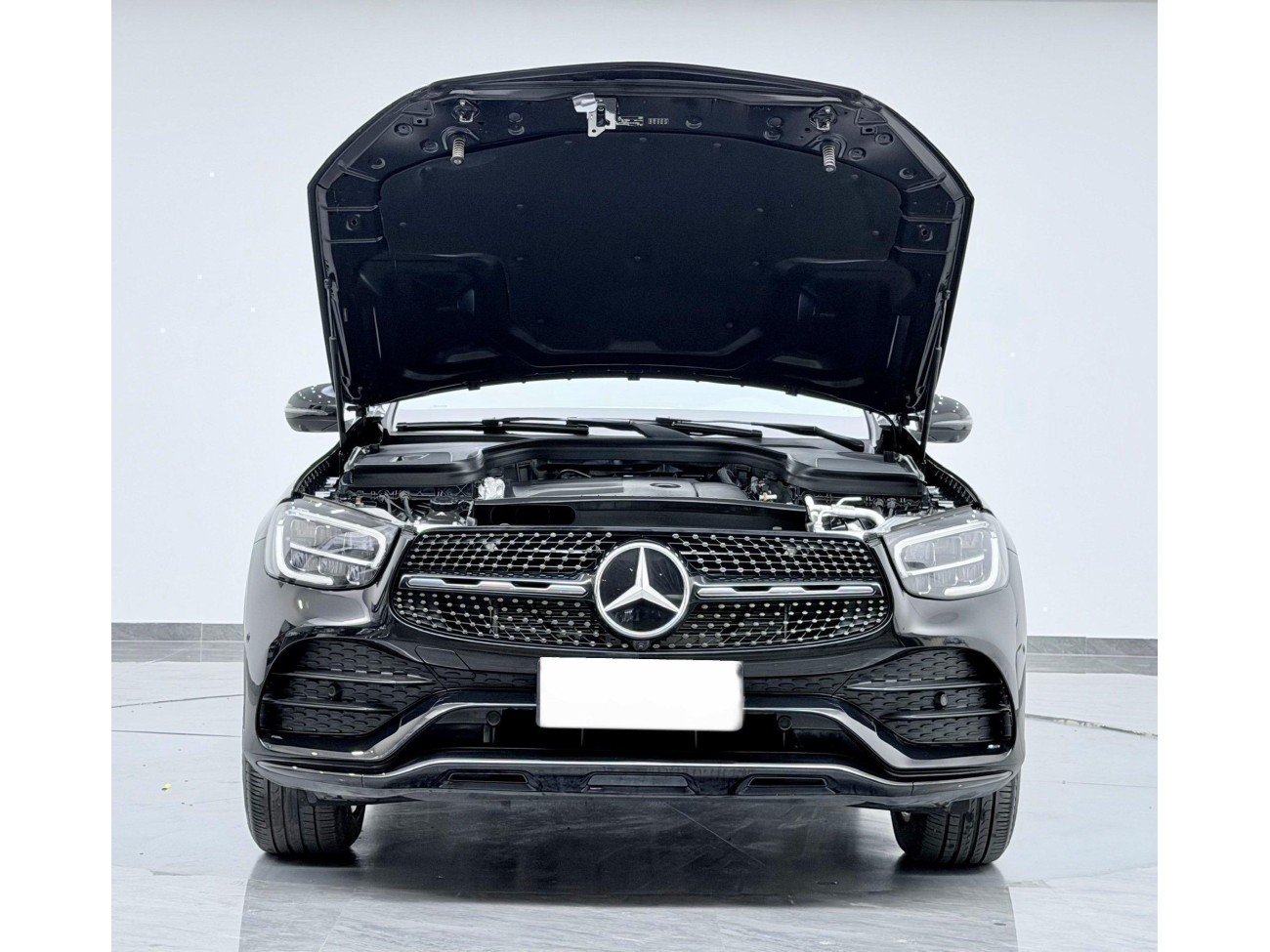Mercedes-Benz GLC 260 4MATIC 2021