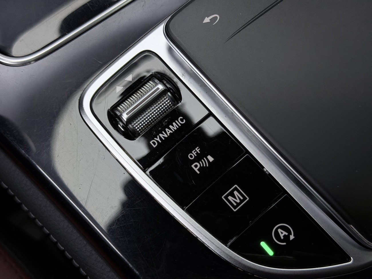 Mercedes-Benz GLC 260 4MATIC 2021