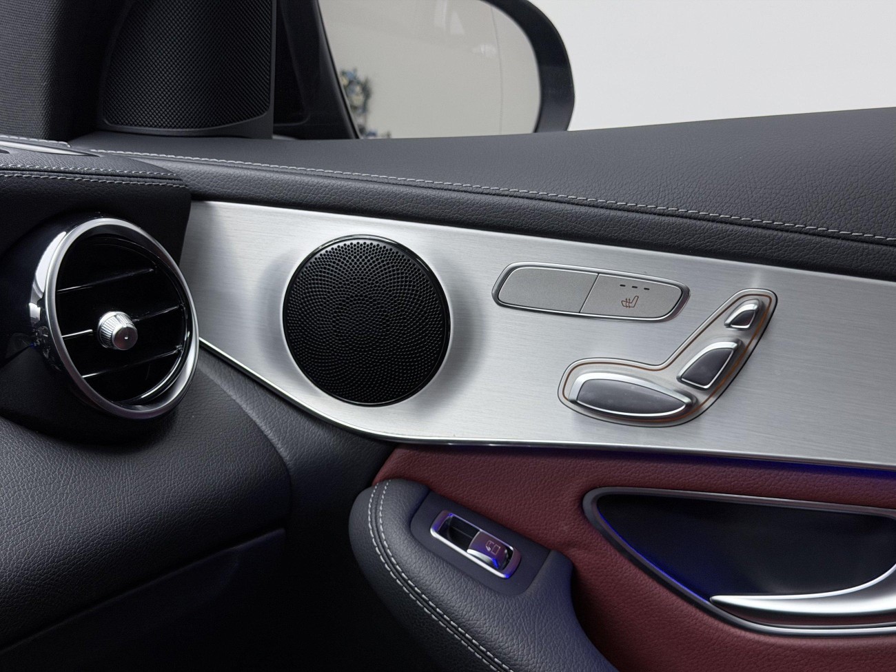 Mercedes-Benz GLC 260 4MATIC 2021