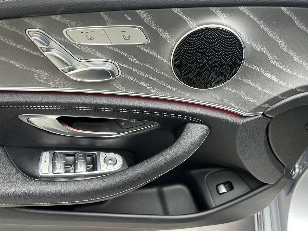 Mercedes-Benz E 260 L 2020