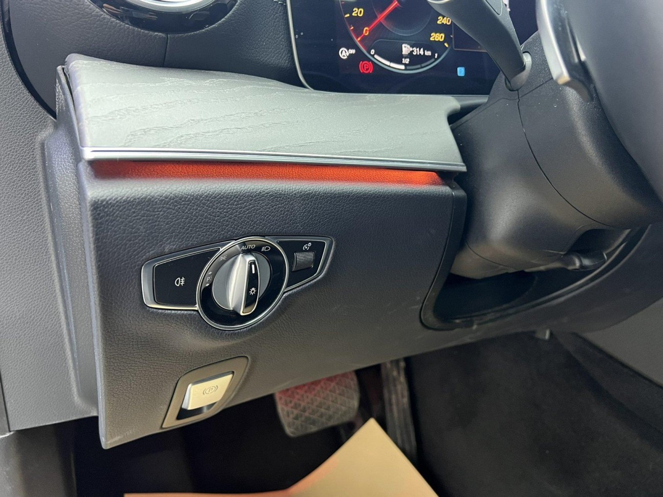 Mercedes-Benz E 260 L 2020