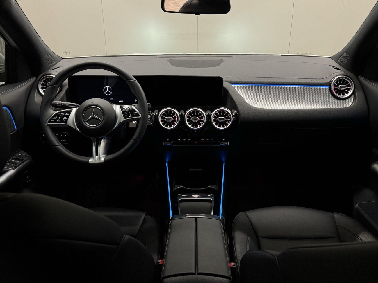 Mercedes-Benz GLA 200 2024