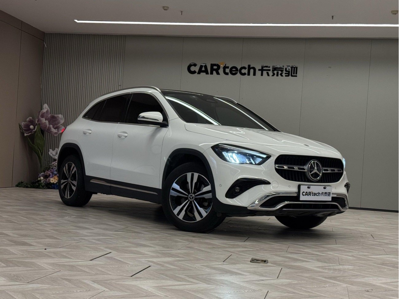 Mercedes-Benz GLA 200 2024