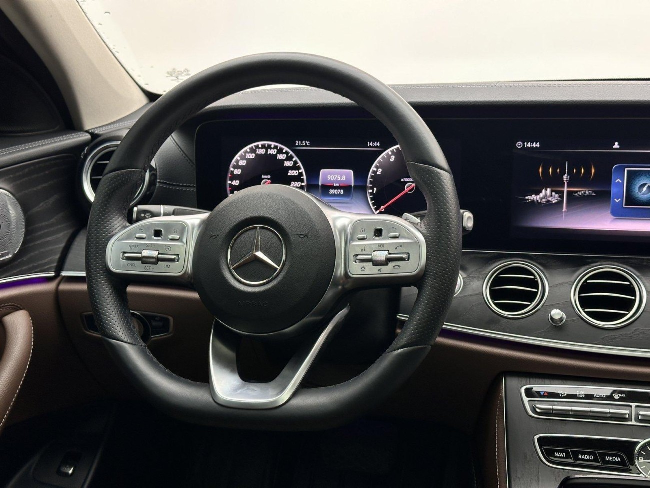 Mercedes-Benz E 300 L 2020