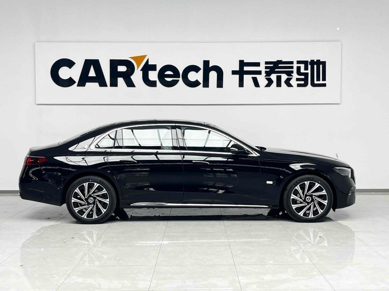 Mercedes-Benz E 300 L 2025