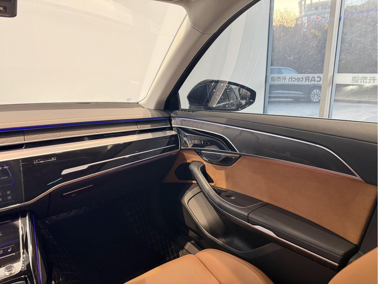 Audi A8L 50 TFSI 2024