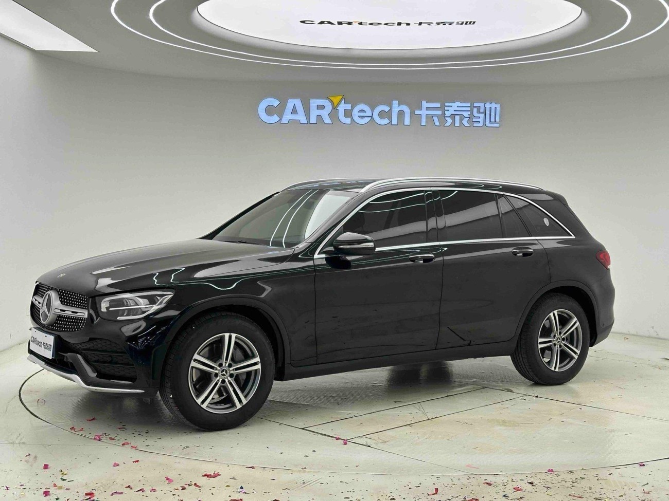 Mercedes-Benz GLC 260 L 2023