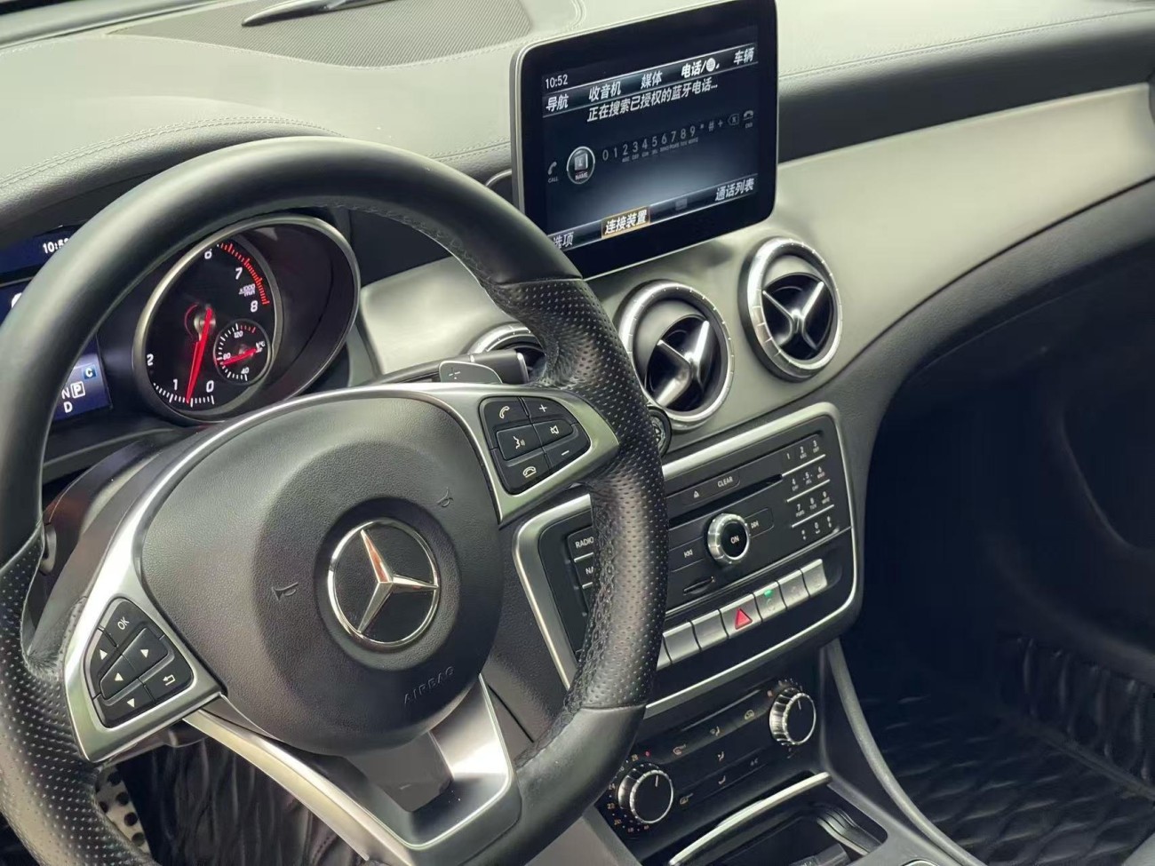 Mercedes-Benz CLA260 4MATIC 2017