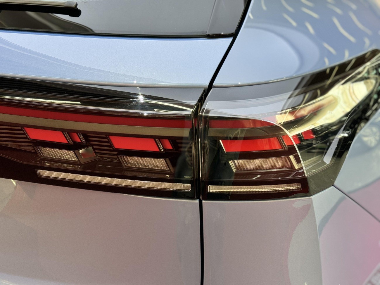 Volkswagen Tiguan L 2024