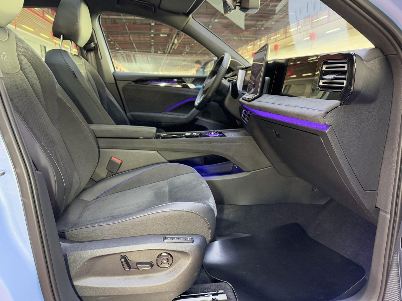 Volkswagen Tiguan L 2024