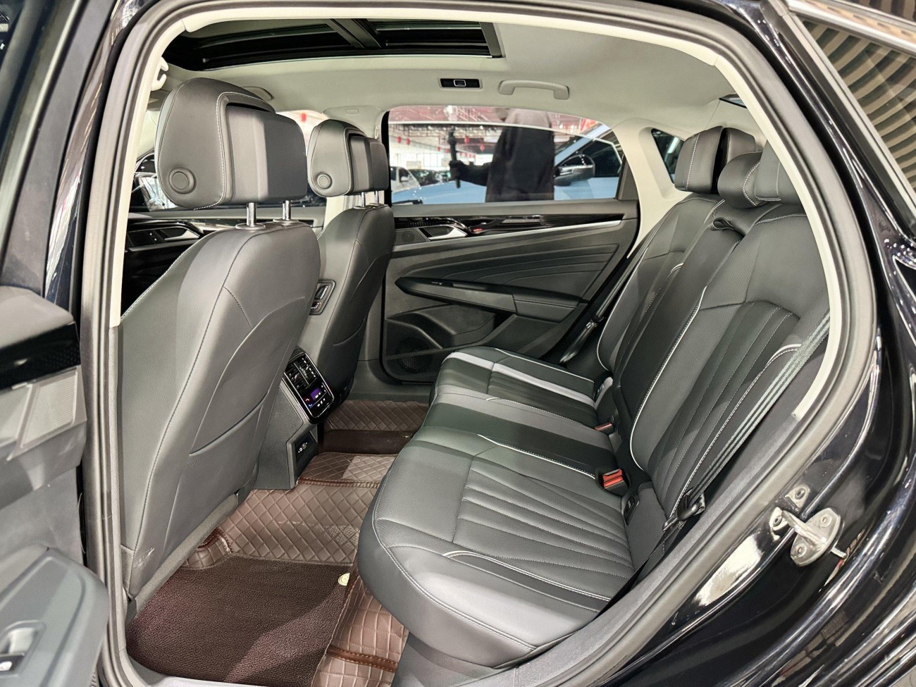 Volkswagen Passat 2024