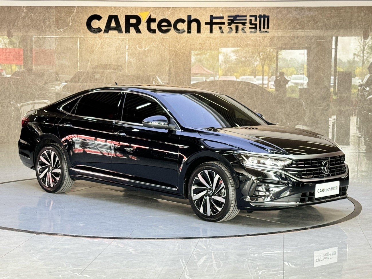 Volkswagen Passat 2024