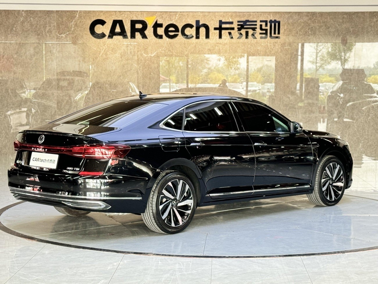 Volkswagen Passat 2024