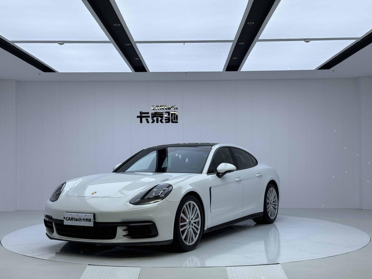 Porsche Panamera 2020