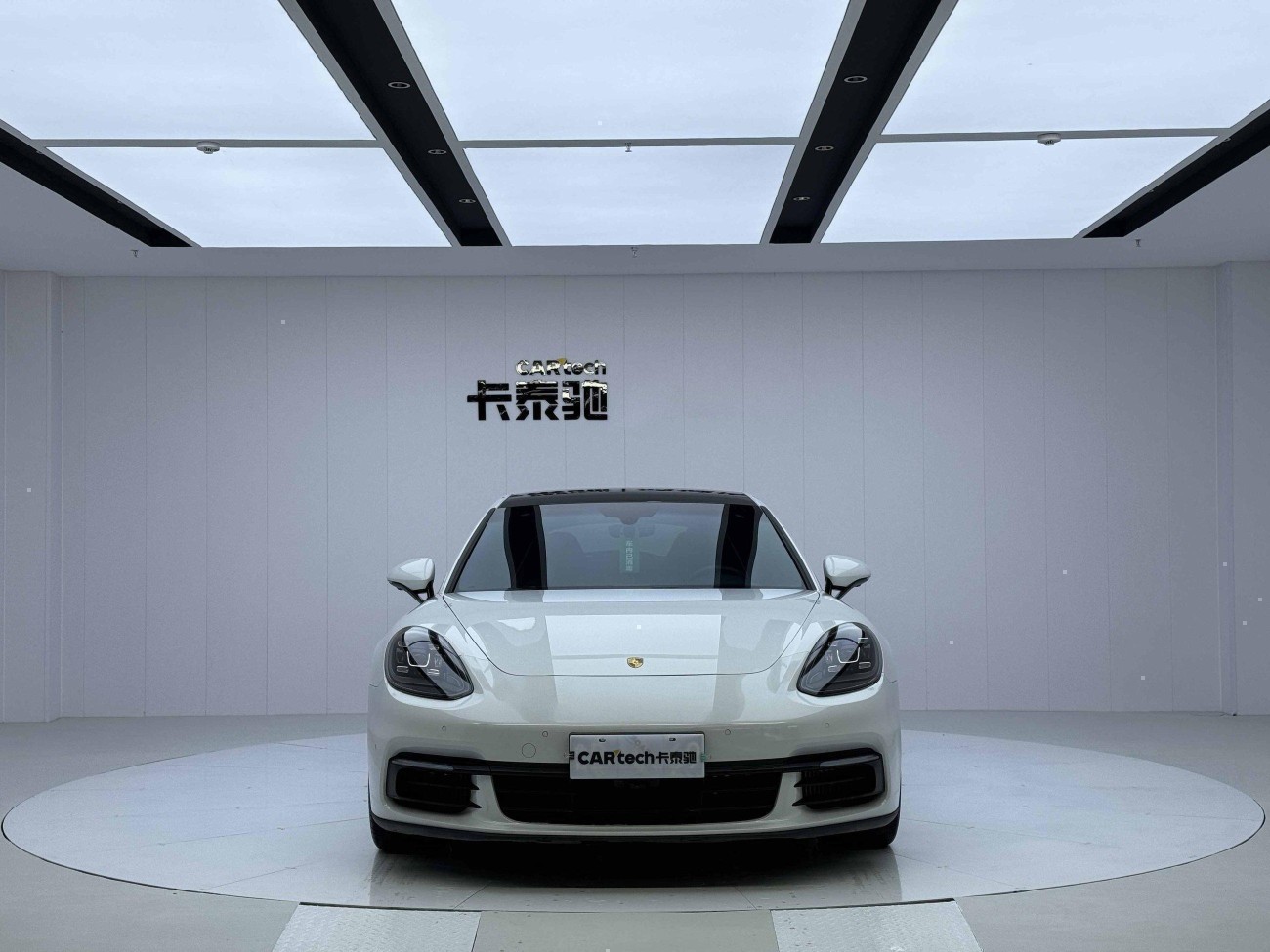 Porsche Panamera 2020