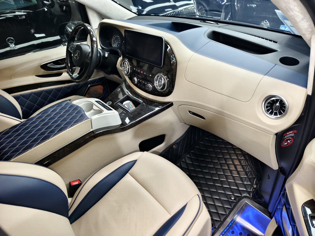 Mercedes-Benz 2021 2021