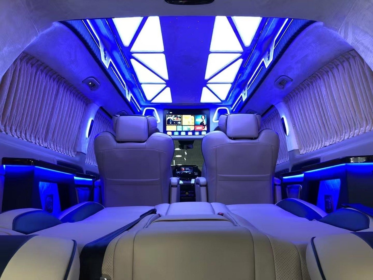 Mercedes-Benz 2021 2021