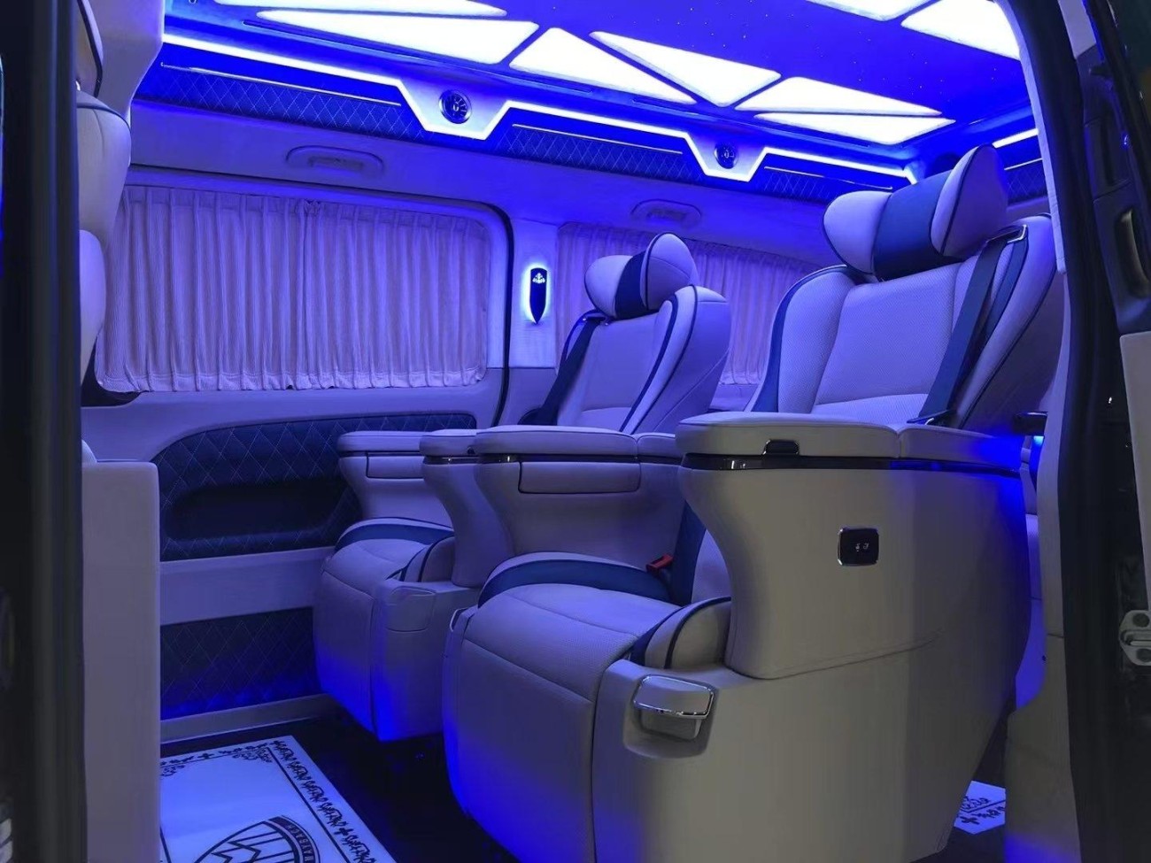 Mercedes-Benz 2021 2021